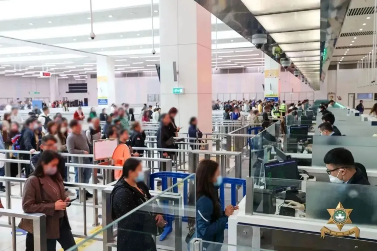 治安警察局打擊濫用過境行為      維護澳門出入境秩序   